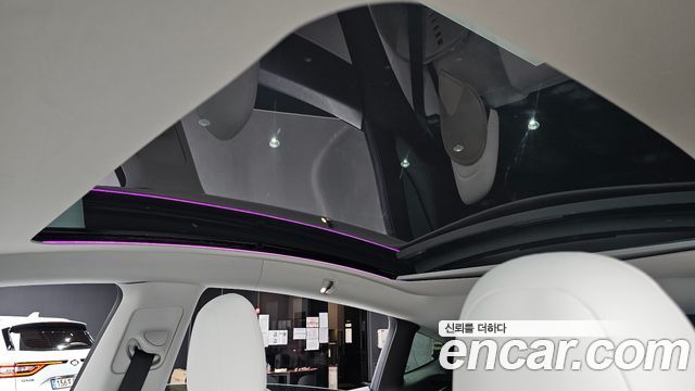 Tesla Model Y Long Range AWD 2021 — фото 19