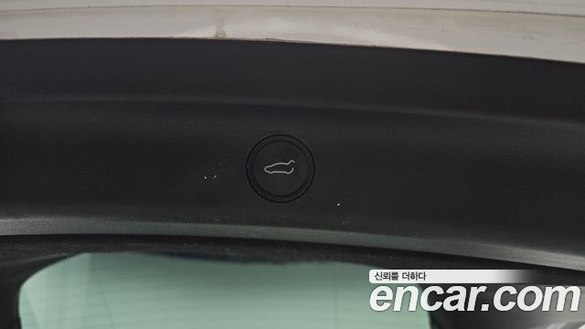 Tesla Model Y Long Range AWD 2021 — фото 30