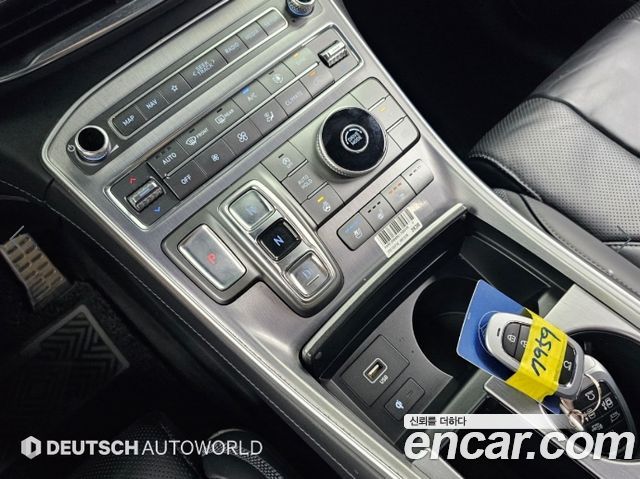 Hyundai Santa Fe Gasoline 2.5T 2WD Calligraphy 2021 — фото 9