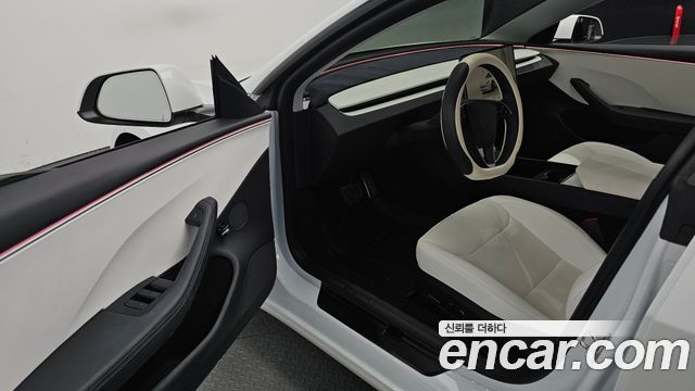 Tesla Model 3 Long Range AWD 2024 — фото 11