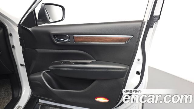 Renault Korea QM6 2.0 LPe RE Signature 2WD 2020 — фото 24