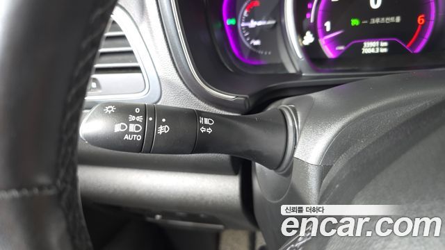 Renault Korea QM6 2.0 LPe RE Signature 2WD 2020 — фото 28