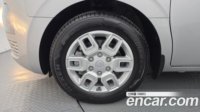 Hyundai Staria Tourer 11-Seater Modern 2022 — фото 5