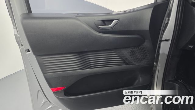 Hyundai Staria Tourer 11-Seater Modern 2022 — фото 24