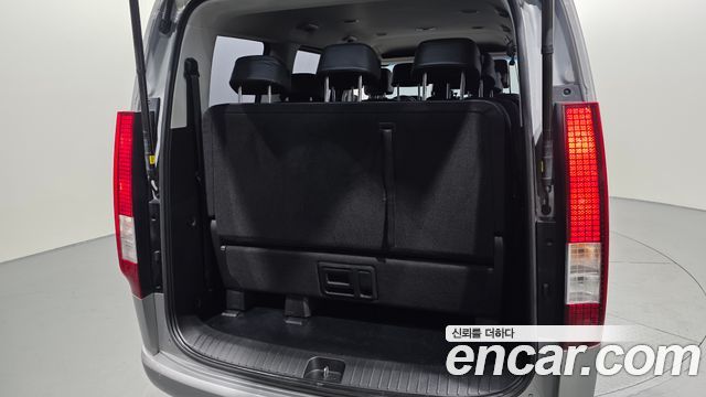 Hyundai Staria Tourer 11-Seater Modern 2022 — фото 28