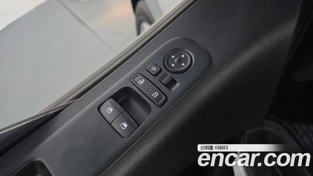 Hyundai Staria Tourer 11-Seater Modern 2022 — фото 32
