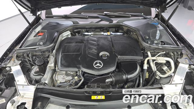 Mercedes-Benz E-Class (W213) E220d Avantgarde 2020 — фото 6