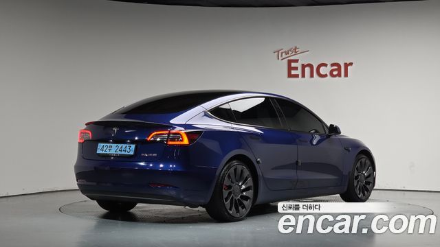 Tesla Model 3 Performance AWD 2021 — фото 2