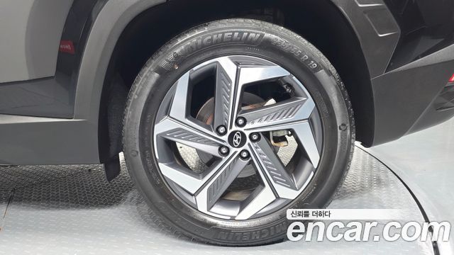 Hyundai Tucson (NX4) Gasoline 1.6 Turbo 2WD Inspiration 2021 — фото 21