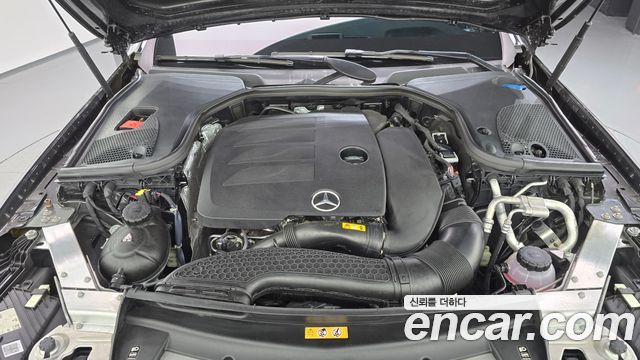 Mercedes-Benz E-Class (W213) E350 4MATIC AMG Line 2022 — фото 6