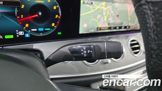 Mercedes-Benz E-Class (W213) E350 4MATIC AMG Line 2022 — фото 9