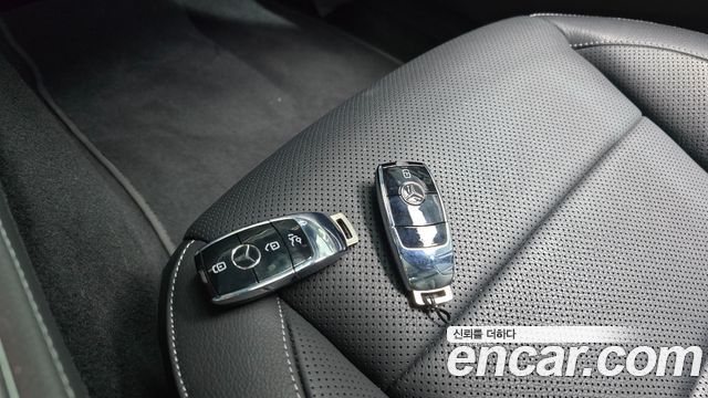 Mercedes-Benz E-Class (W213) E350 4MATIC AMG Line 2022 — фото 15
