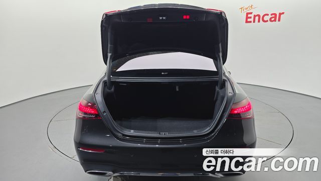 Mercedes-Benz E-Class (W213) E350 4MATIC AMG Line 2022 — фото 18