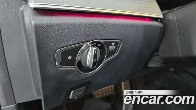 Mercedes-Benz E-Class (W213) E350 4MATIC AMG Line 2022 — фото 29