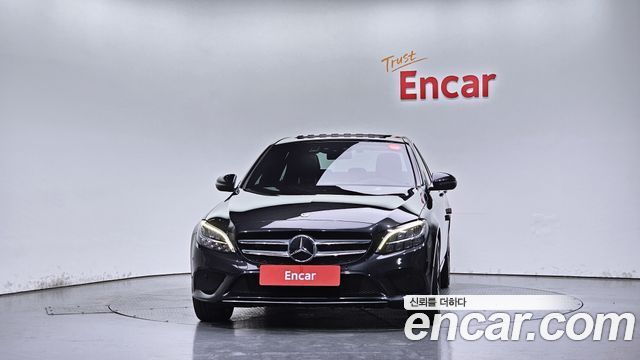 Mercedes-Benz C-Class (W205) C220 d 4MATIC 2020 — фото 3