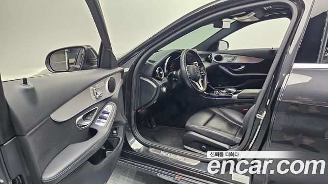 Mercedes-Benz C-Class (W205) C220 d 4MATIC 2020 — фото 10