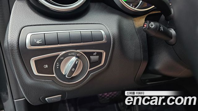 Mercedes-Benz C-Class (W205) C220 d 4MATIC 2020 — фото 30