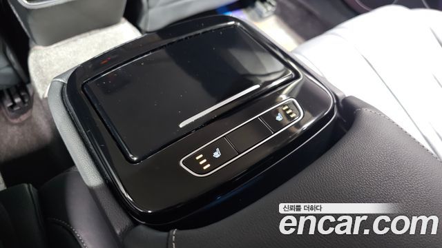 Genesis G80 (RG3) Gasoline 2.5 Turbo AWD 2022 — фото 32