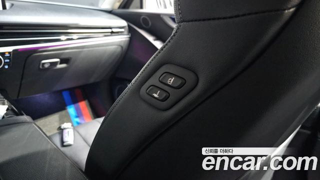 Genesis G80 (RG3) Gasoline 2.5 Turbo AWD 2022 — фото 34