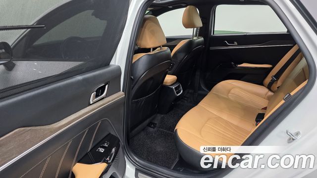 Kia K5 Hybrid (III) Signature 2020 — фото 12