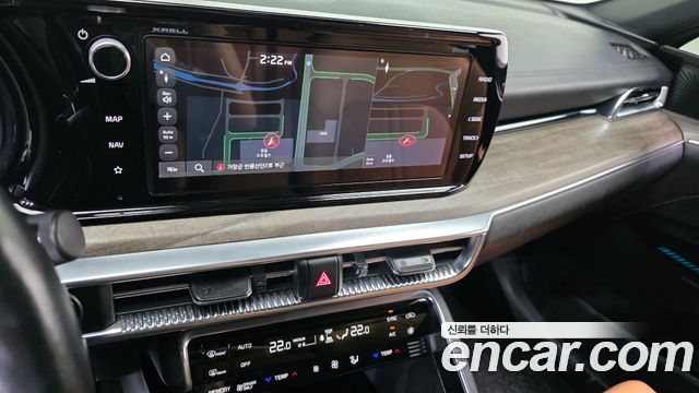 Kia K5 Hybrid (III) Signature 2020 — фото 15