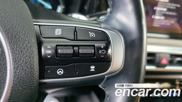 Kia K5 Hybrid (III) Signature 2020 — фото 19