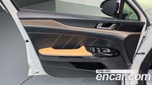 Kia K5 Hybrid (III) Signature 2020 — фото 24