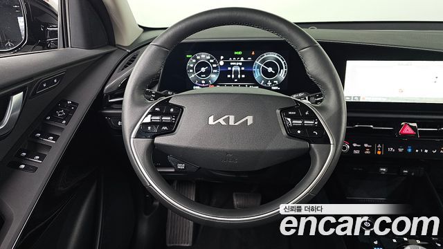 Kia Niro EV Air 2024 — фото 13