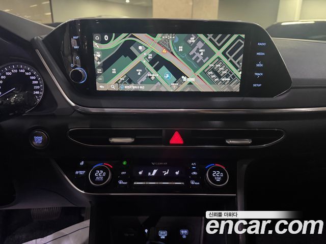 Hyundai Sonata Hybrid (DN8) Premium 2020 — фото 16