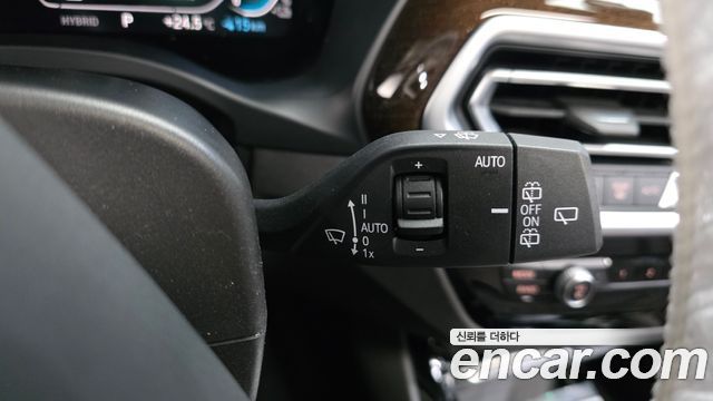 BMW X3 (G01) xDrive 30e 2022 — фото 31