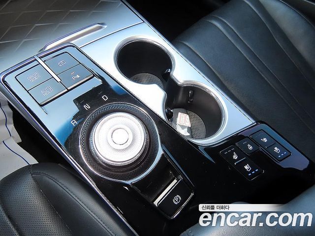 Kia K8 2.5 Gasoline 2WD Noblesse 2023 — фото 10