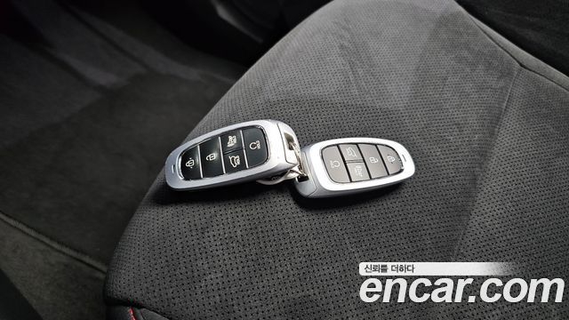Hyundai Tucson (NX4) Gasoline 1.6 Turbo 4WD N Line Inspiration 2022 — фото 38