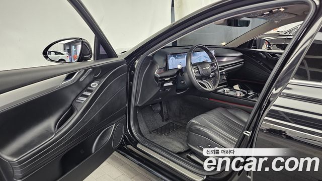 Genesis G80 (RG3) Gasoline 3.5 Turbo AWD 2025 — фото 10