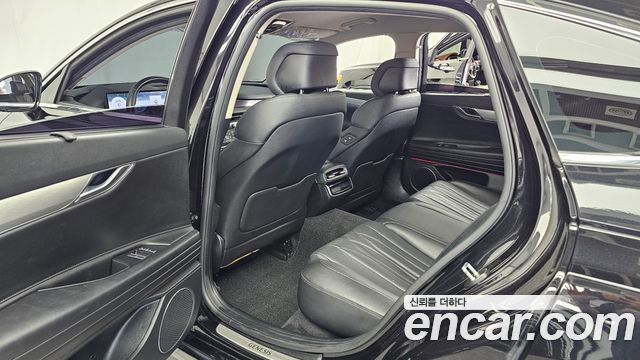 Genesis G80 (RG3) Gasoline 3.5 Turbo AWD 2025 — фото 12