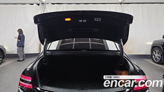 Genesis G80 (RG3) Gasoline 3.5 Turbo AWD 2025 — фото 16