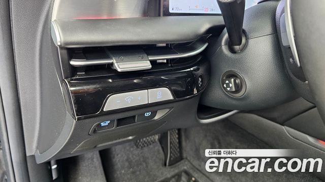 Genesis G80 (RG3) Gasoline 3.5 Turbo AWD 2025 — фото 19