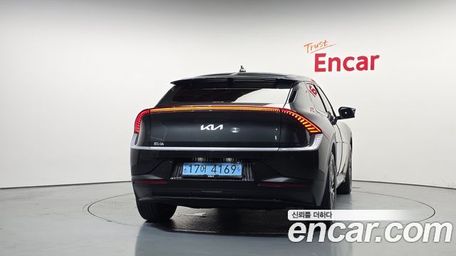 Kia EV6 Long Range 4WD Light 2023 — фото 4