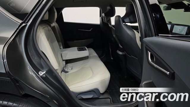 Kia EV6 Long Range 4WD Light 2023 — фото 12