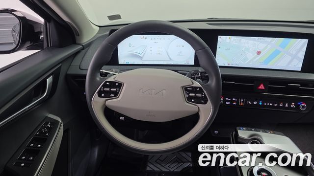 Kia EV6 Long Range 4WD Light 2023 — фото 13