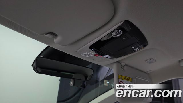 Kia EV6 Long Range 4WD Light 2023 — фото 19