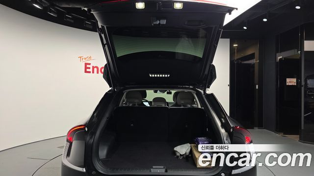 Kia EV6 Long Range 4WD Light 2023 — фото 20