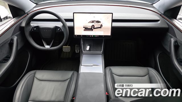 Tesla Model Y Long Range AWD 2025 — фото 7