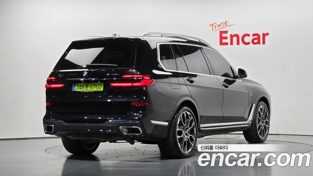 BMW X7 (G07) xDrive 40i M Sport 6STR 2024 — фото 2