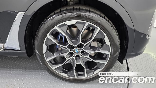 BMW X7 (G07) xDrive 40i M Sport 6STR 2024 — фото 5