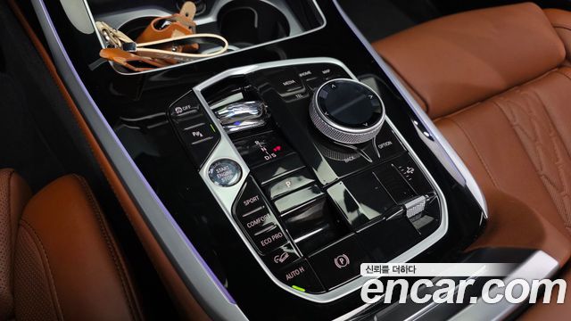 BMW X7 (G07) xDrive 40i M Sport 6STR 2024 — фото 9