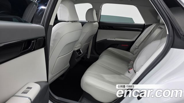 Hyundai Grandeur Hybrid (GN7) Premium 2023 — фото 12