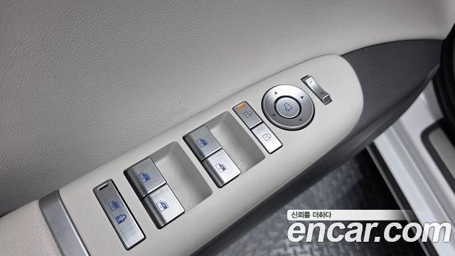 Hyundai Grandeur Hybrid (GN7) Premium 2023 — фото 29