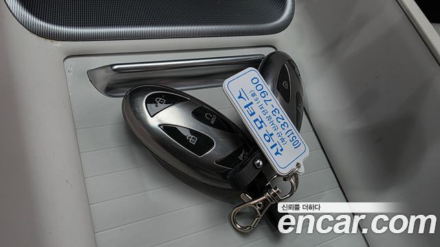 Hyundai Grandeur Hybrid (GN7) Premium 2023 — фото 32