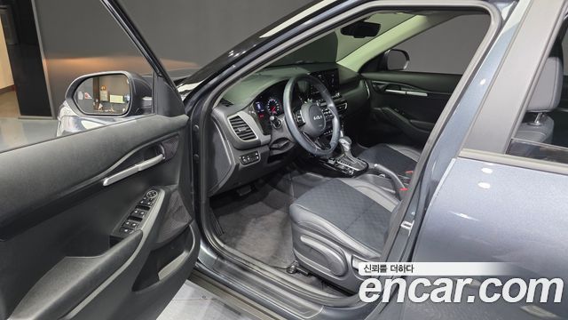 Kia Seltos Gasoline 1.6 Turbo 2WD Trendy 2023 — фото 10
