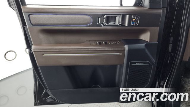 Kia Tasman 2.5T Gasoline 4WD Extreme 2026 — фото 24